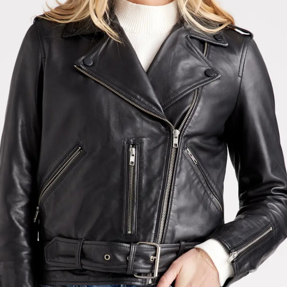Quince motorcycle 100% sheep leather jacket never worn new in bag size med